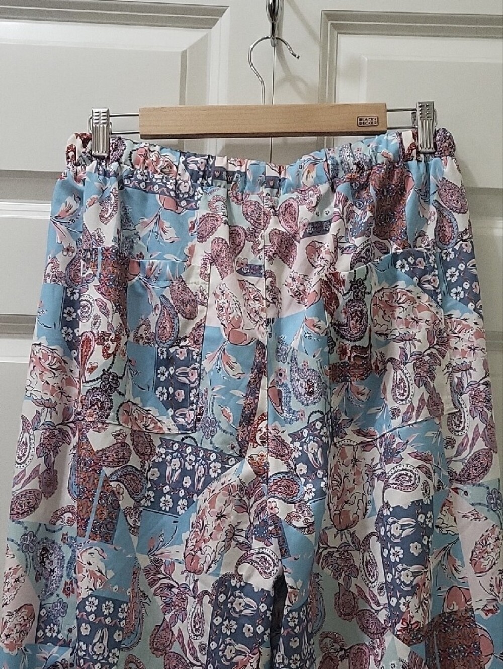 POL Women's Blue Paisley Balloon Jogger Pants Size Medium - Picture 5 of 14